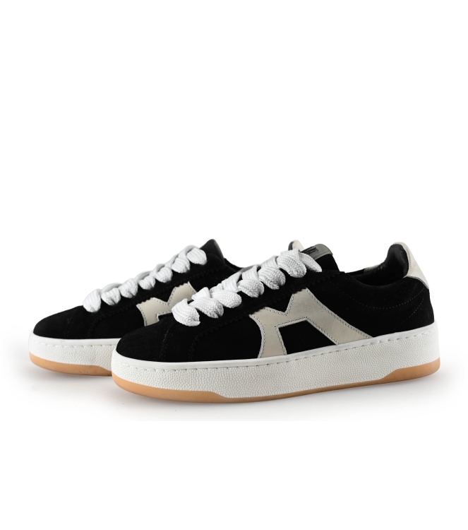 Manfield Sneaker