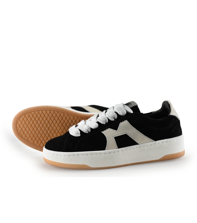 Manfield Sneaker