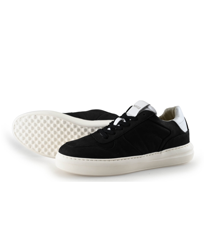 Manfield Sneaker