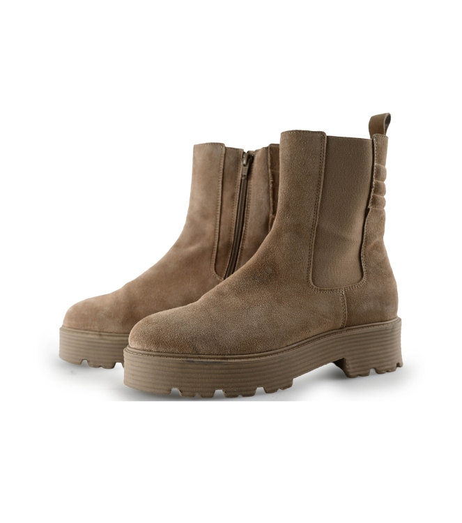 Sacha Chelsea boots