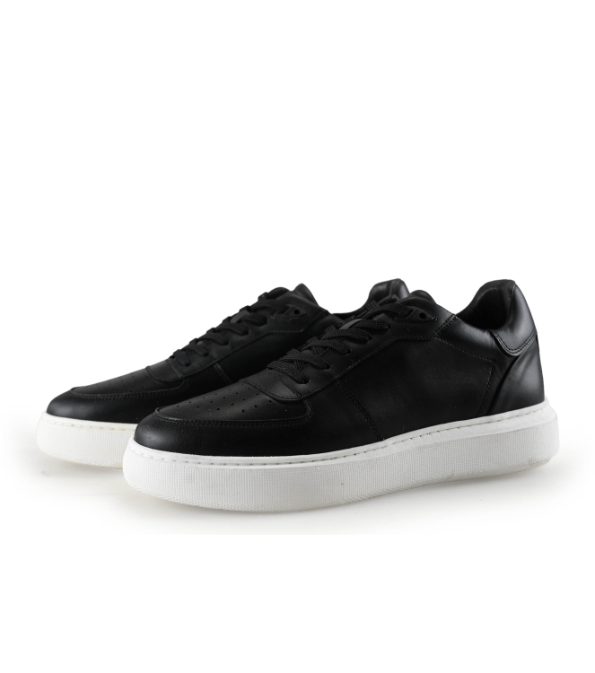 Manfield Sneaker