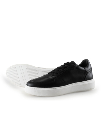 Manfield Sneaker