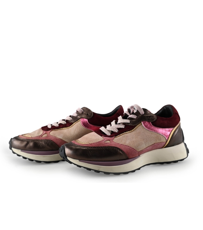 No Stress Sneaker