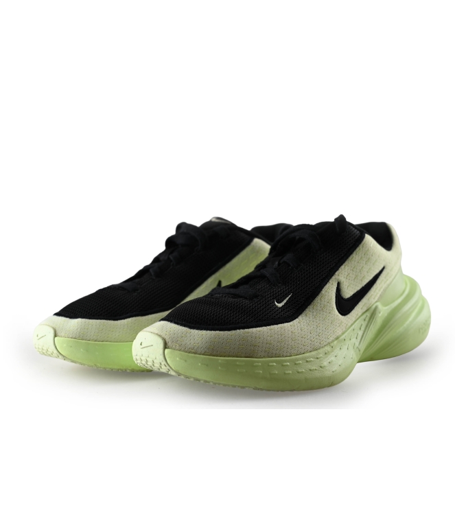 Nike Sneaker