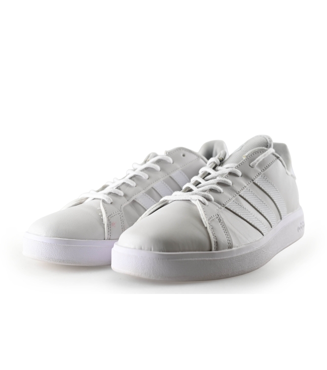 Adidas Sneaker