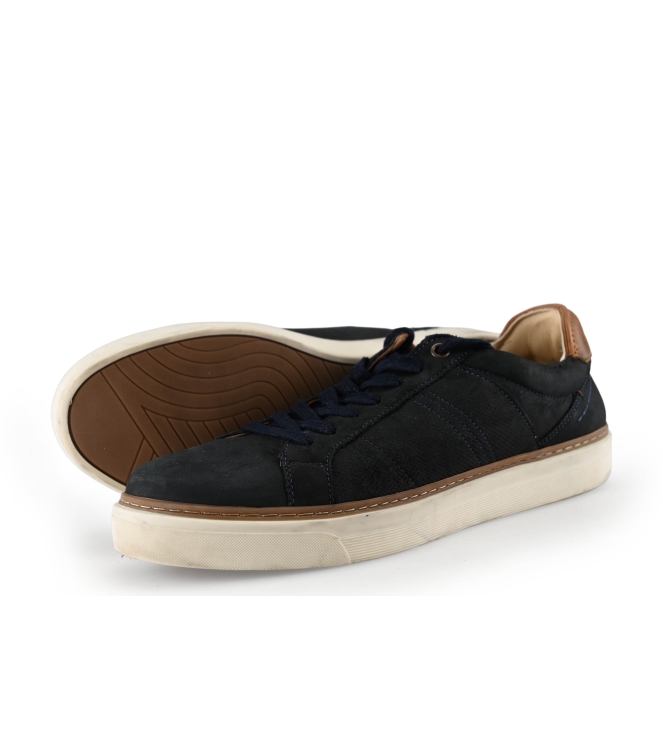 No Stress Sneaker