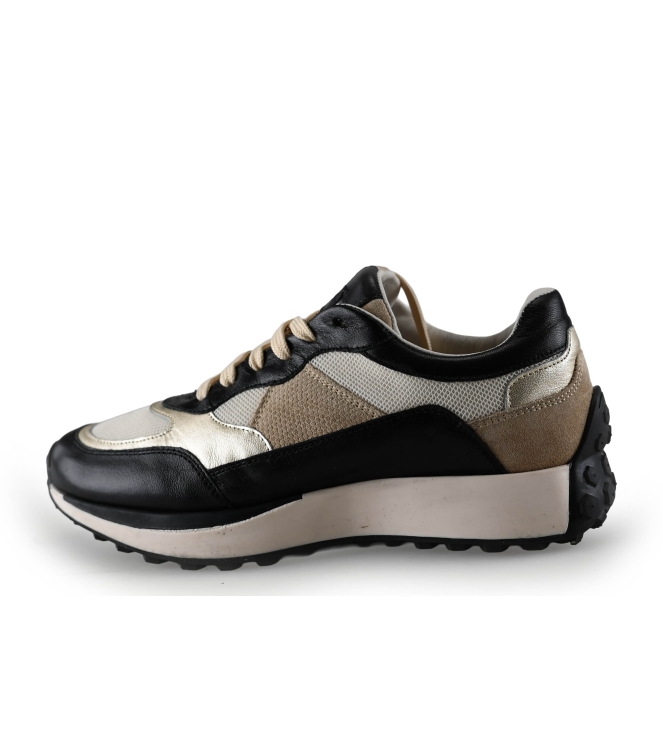 No Stress Sneaker
