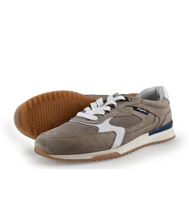 Australian Sneaker