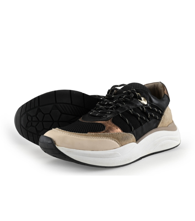 Sub55 Sneaker