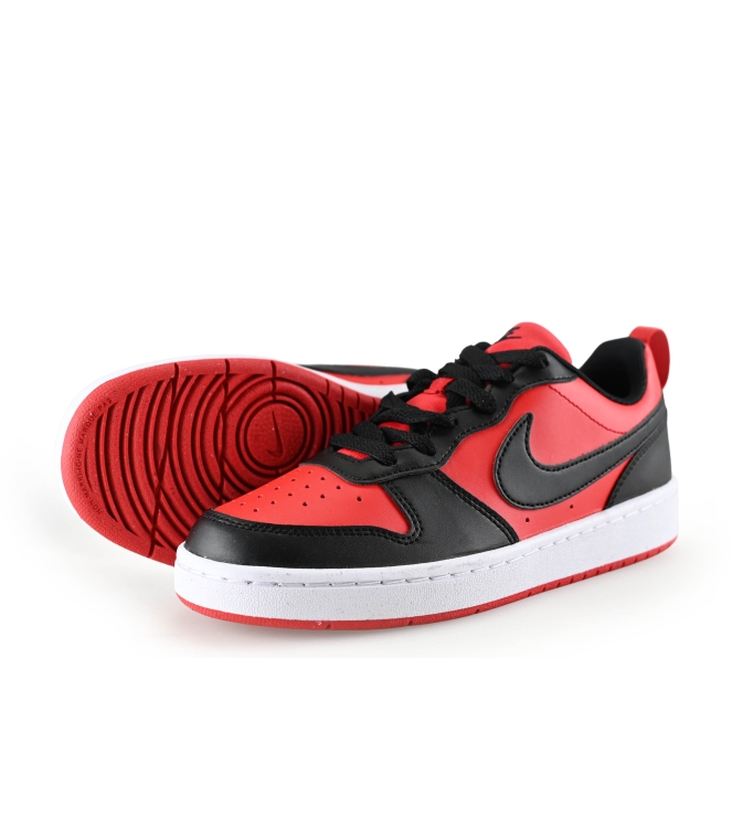 Nike Sneaker