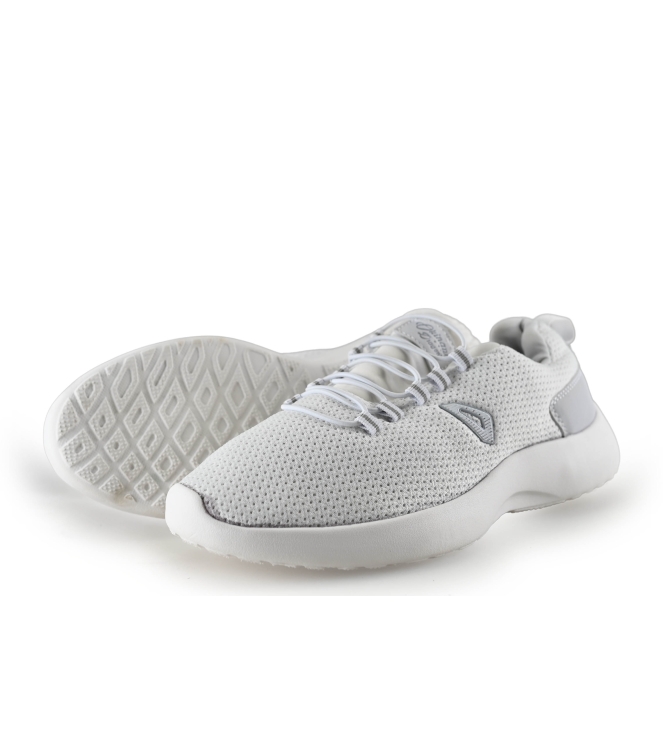 Okinawa Sneaker