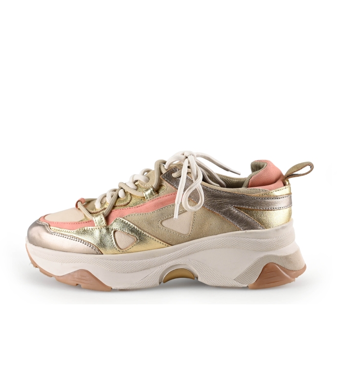 Sacha Sneaker