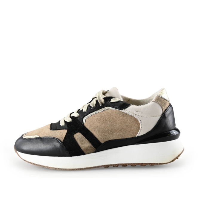 Manfield Sneaker