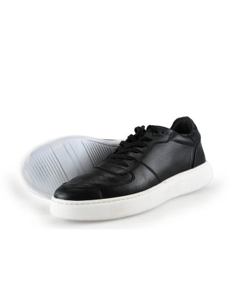 Manfield Sneaker