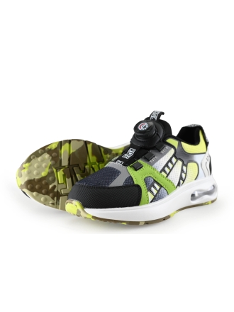 Red-Rag Sneaker