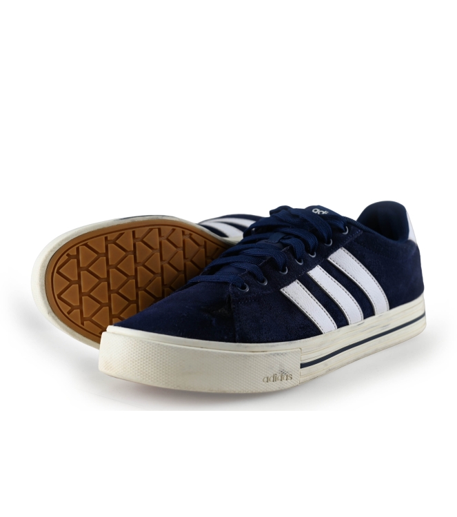 Adidas Sneaker