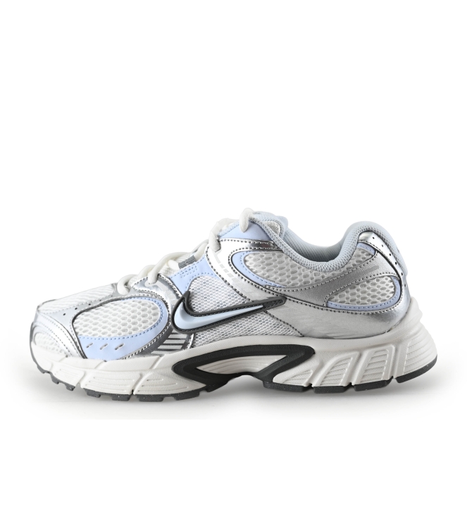 Nike Sneaker
