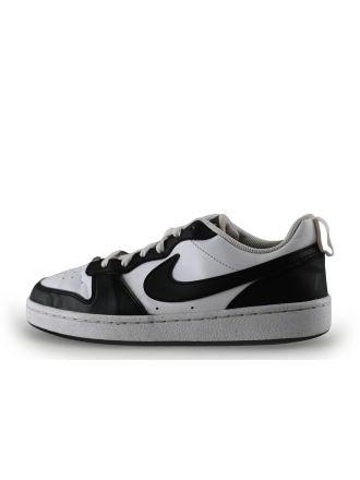 Nike Sneaker Schwarz 290343