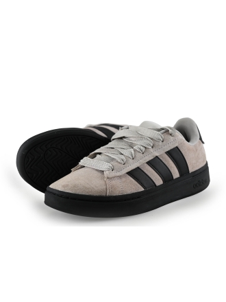Adidas Sneaker