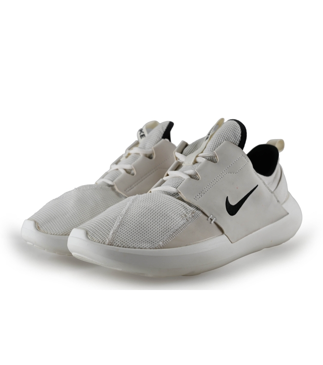 Nike Sneaker