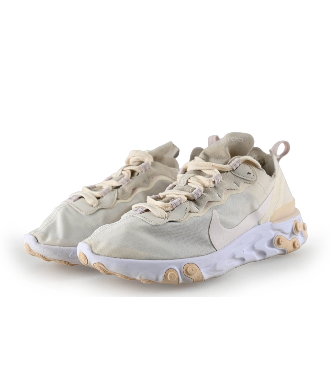 Nike Sneaker