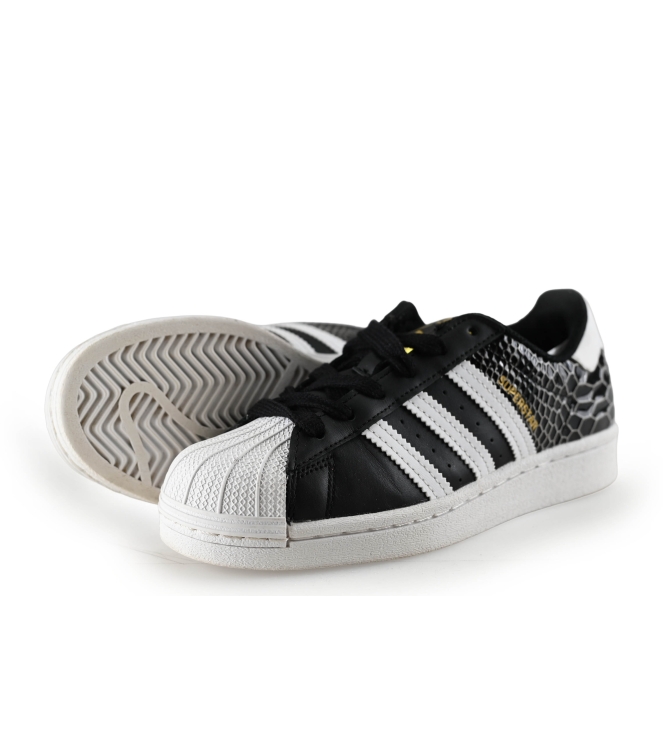 Adidas Sneaker