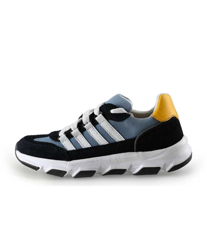 DSTRCT Sneaker