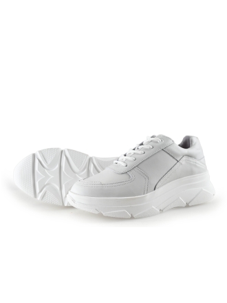 Bridge Footwear Sneaker