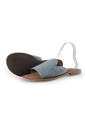 Lazamani Flip-Flops