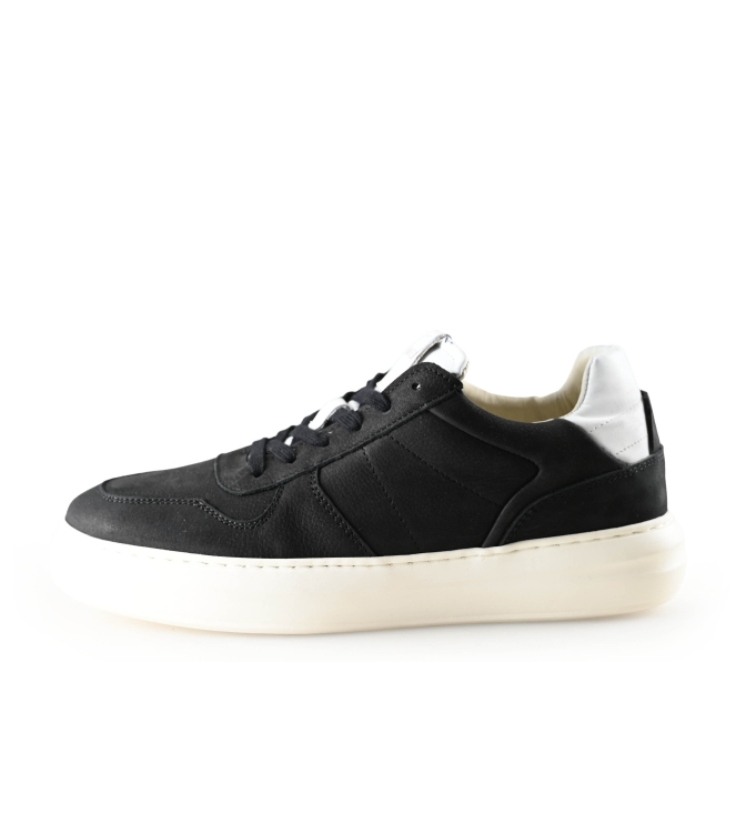 Manfield Sneaker