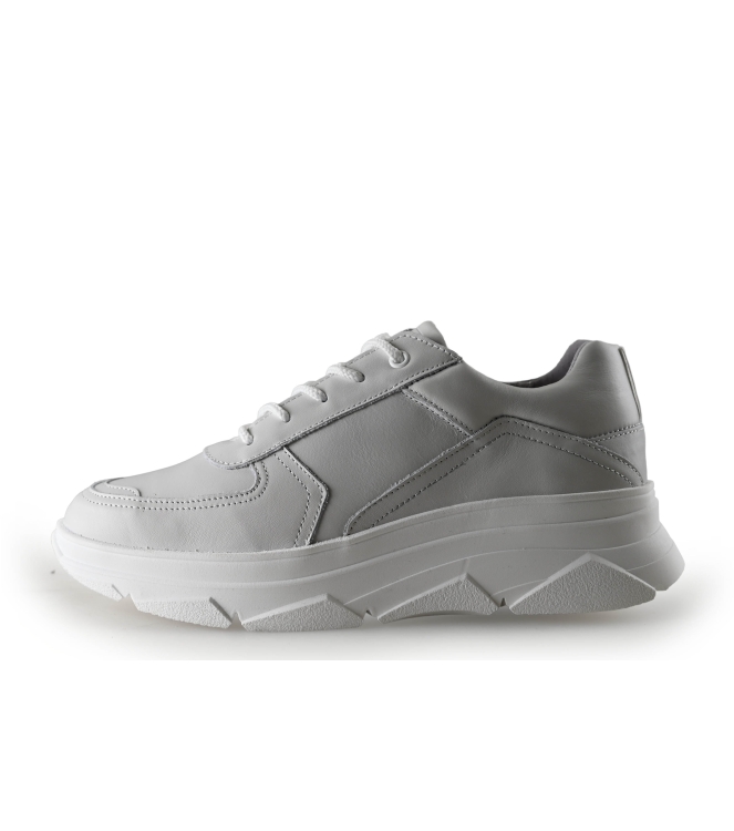 Bridge Footwear Sneaker