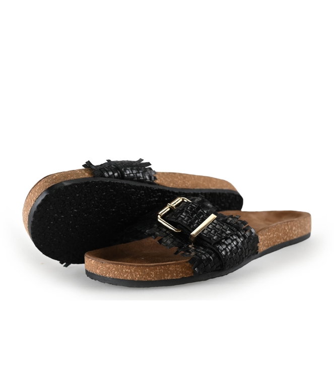 Manfield Flip-Flops