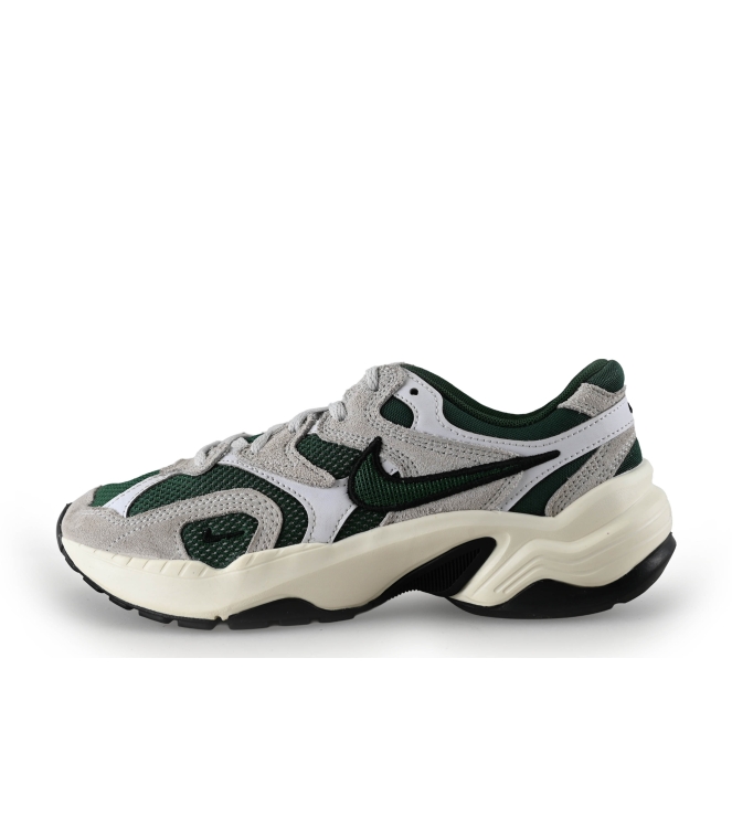 Nike Sneaker