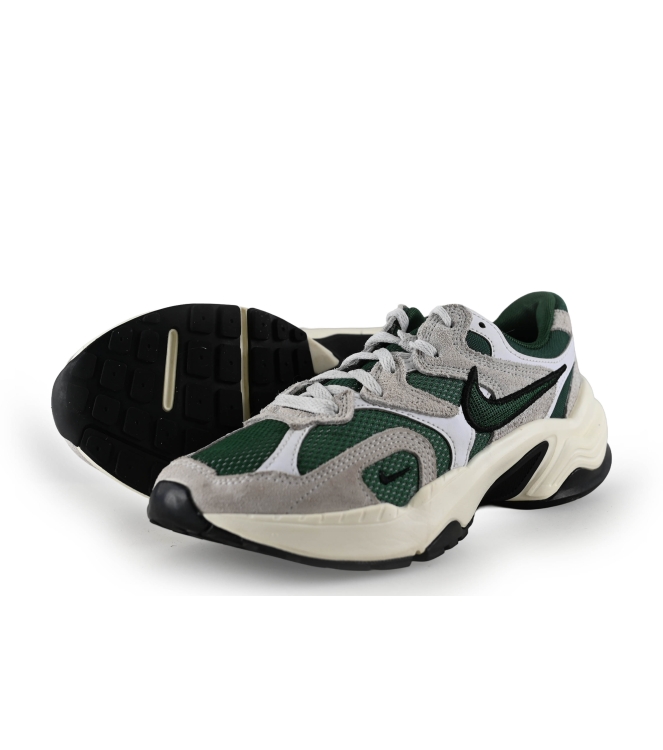 Nike Sneaker