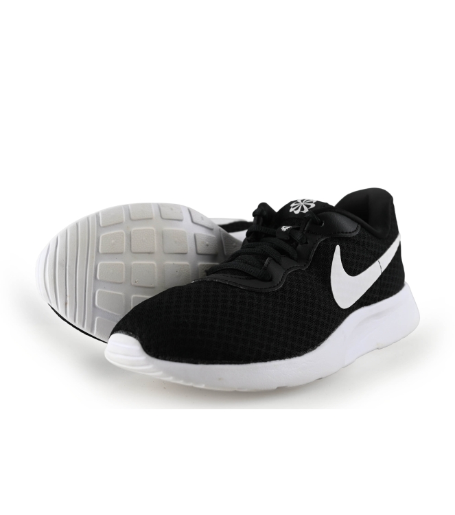 Nike Sneaker