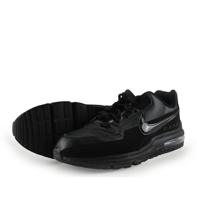 Nike Sneaker