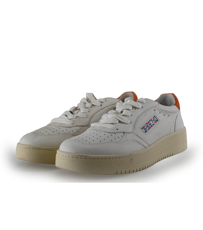 Back 70 Sneaker