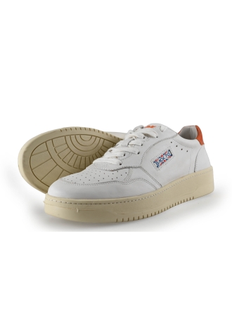 Back 70 Sneaker