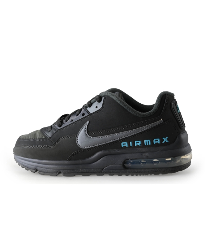 Nike Sneaker