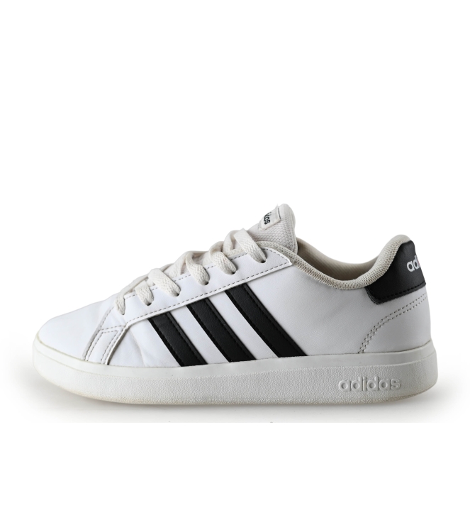 Adidas Sneaker