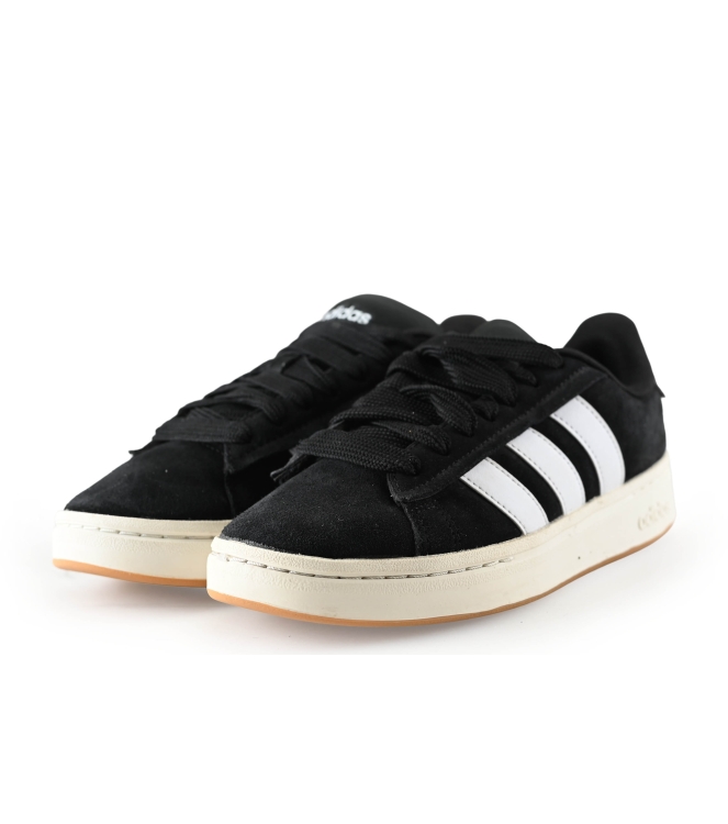 Adidas Sneaker