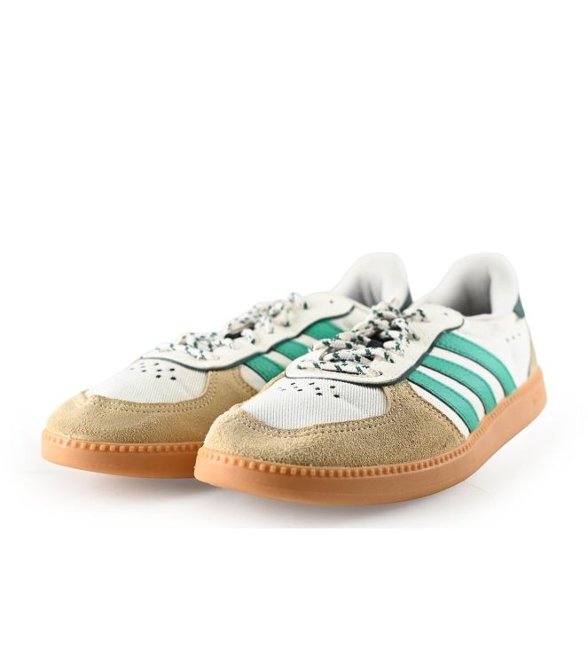 Adidas Sneaker