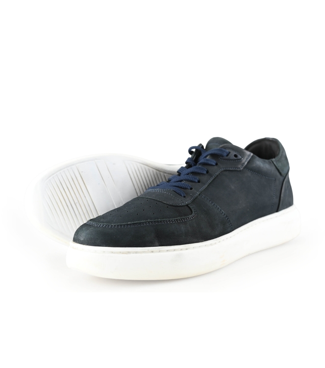 Manfield Sneaker
