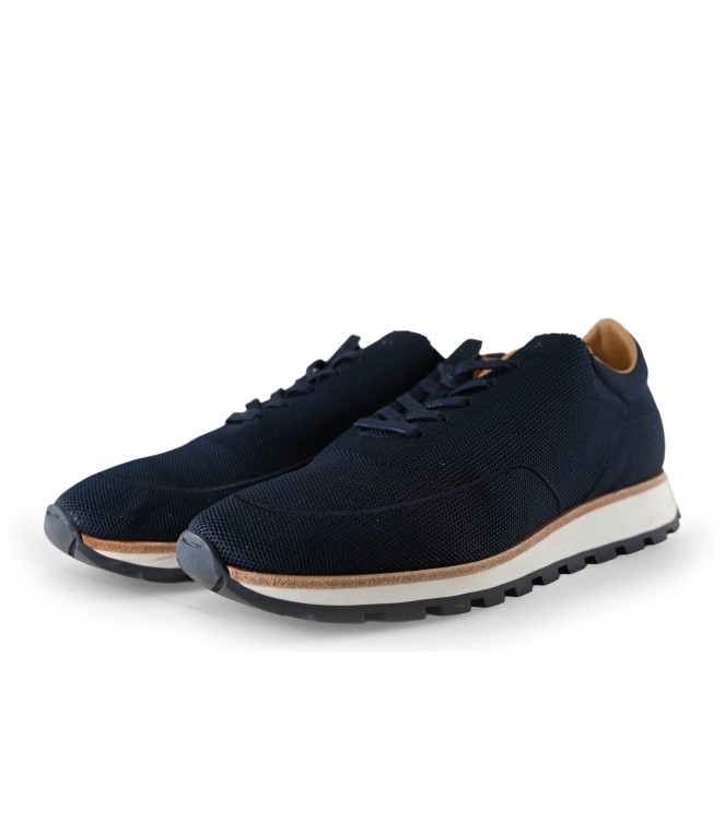 Rehab Sneaker