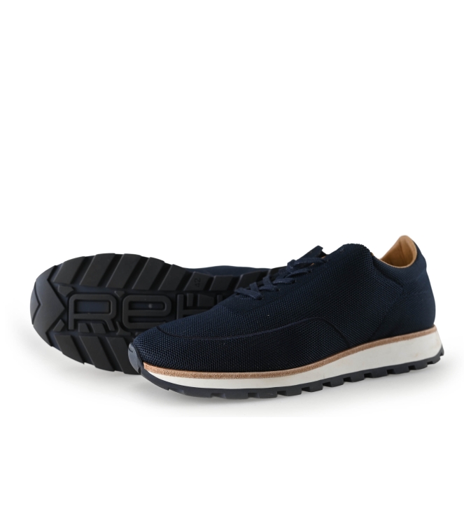 Rehab Sneaker