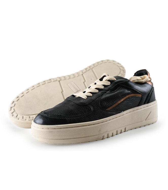 Manfield Sneaker
