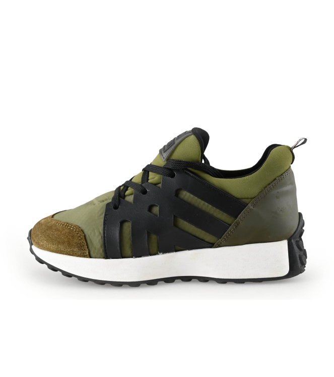 Red Rag Sneaker
