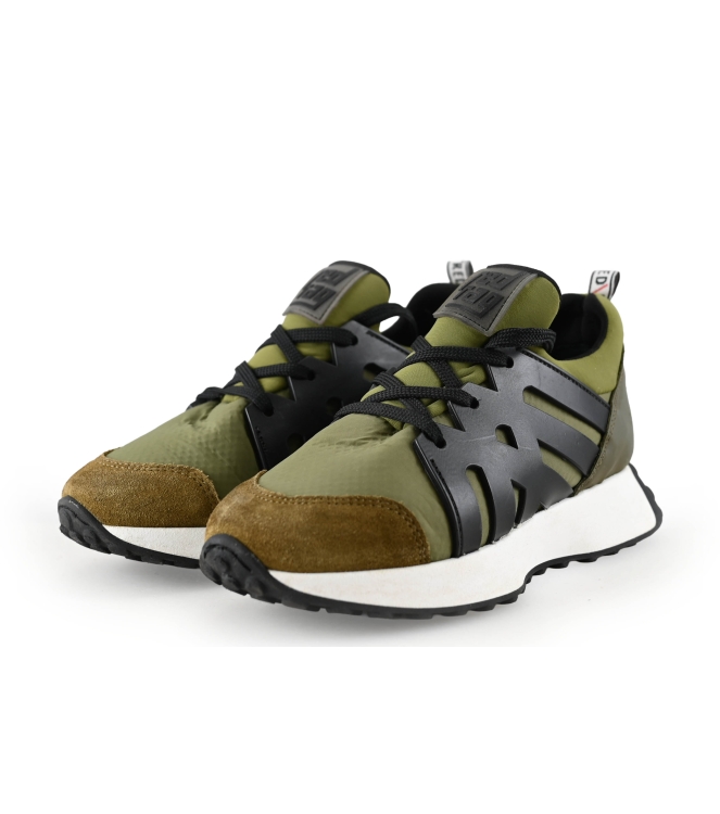 Red Rag Sneaker