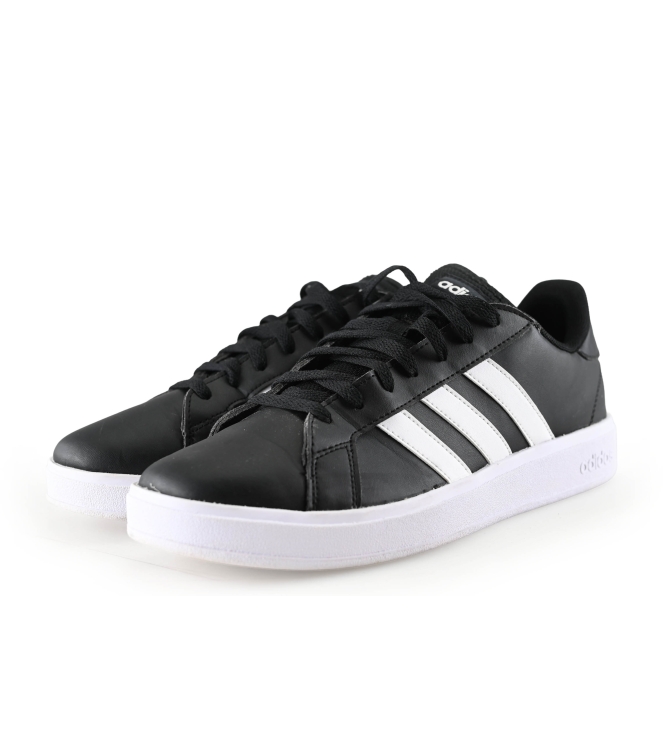 Adidas Sneaker