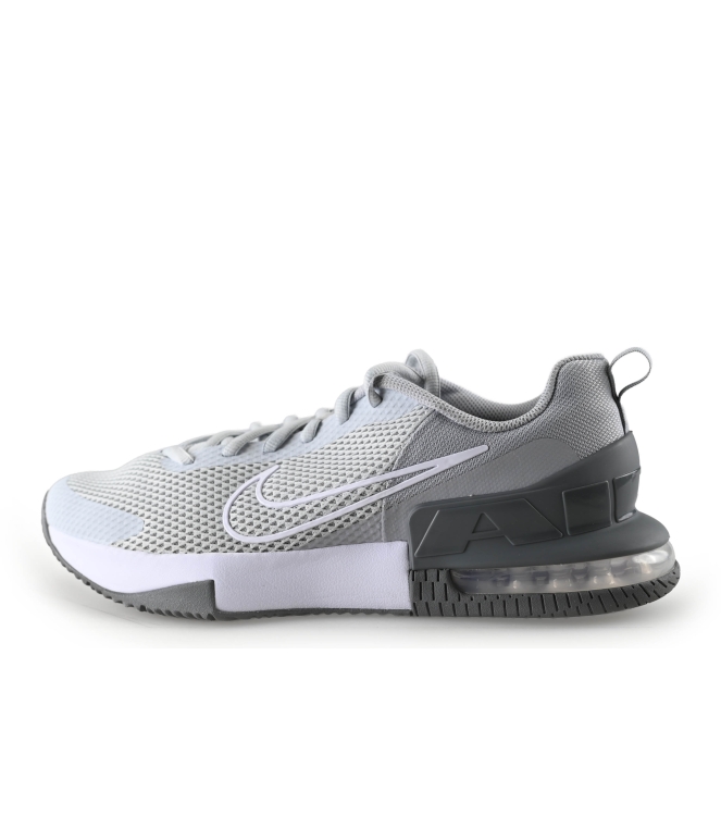Nike Sneaker